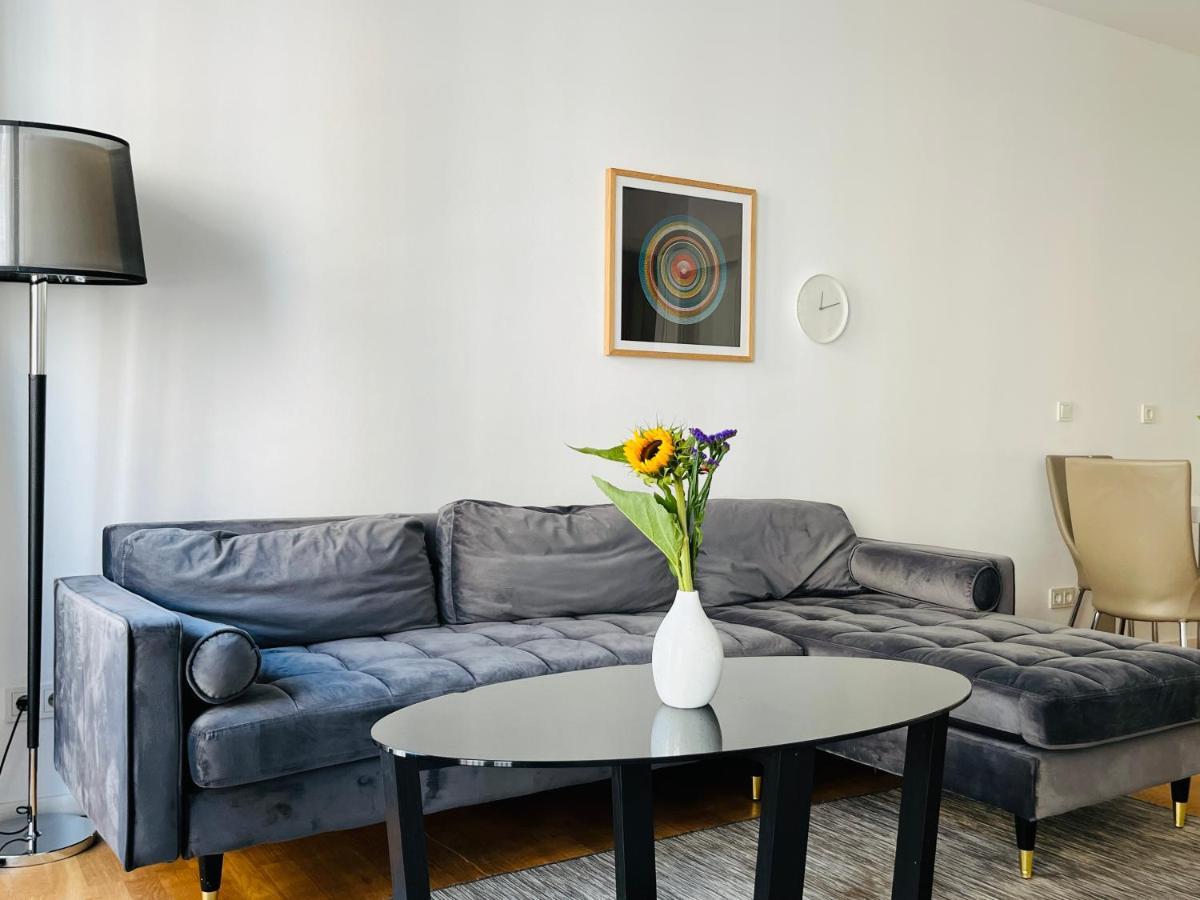 Modern Apartment In Mitte Βερολίνο Εξωτερικό φωτογραφία